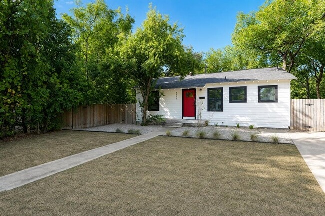 3501 Grayson Ln