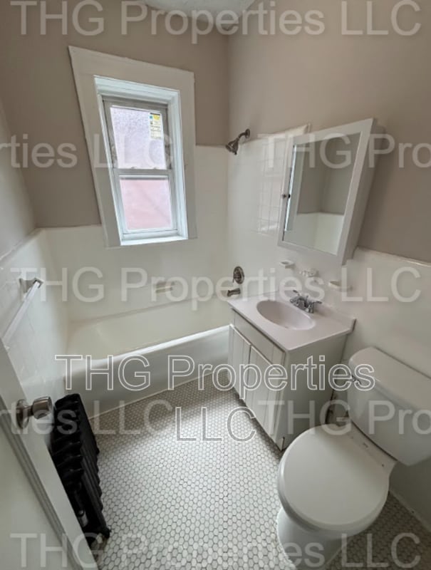 Photo - 490 Tremont Ave Unit Apt. 20