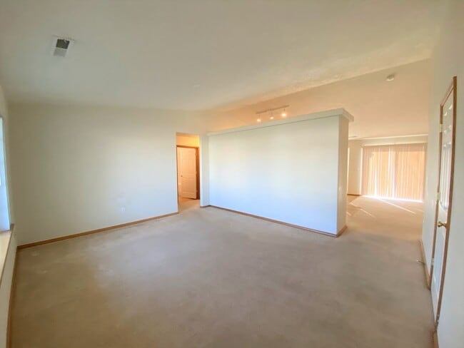 Photo - 8004 Chehalis Dr