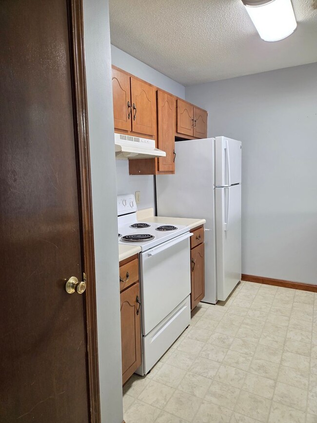 629 Potomac Ct