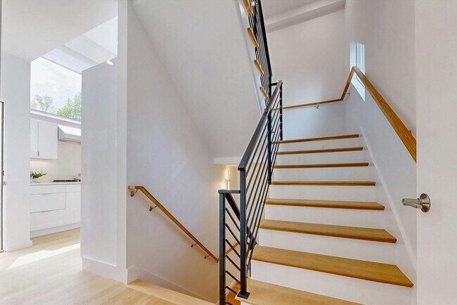 Photo - 213 Third St