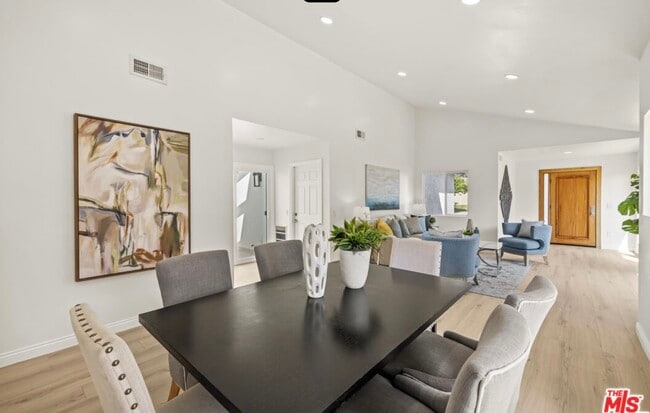 Photo - 13 Pepper Ct