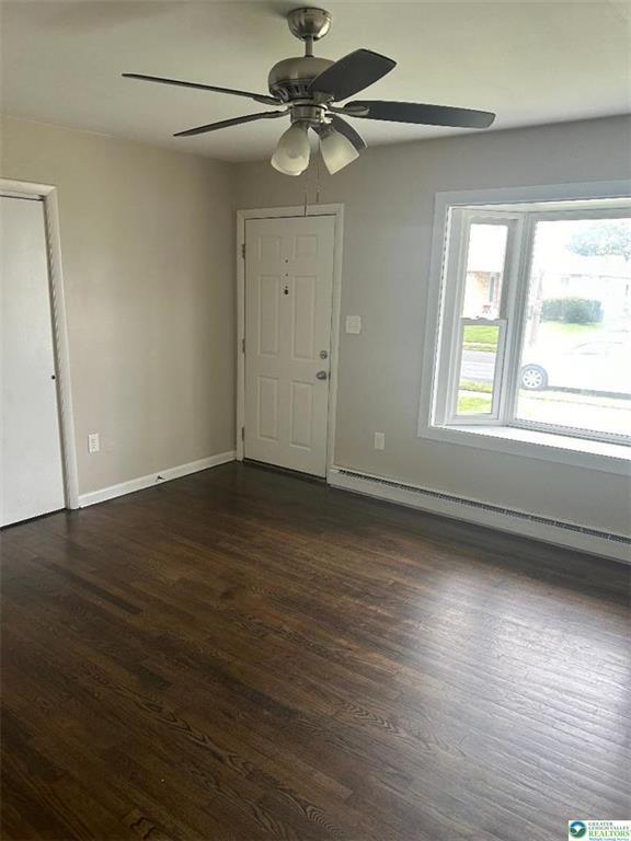 Photo - 858 N Van Buren St