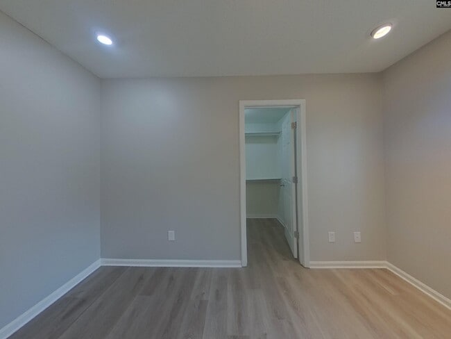 Photo - 308 Kenton Dr