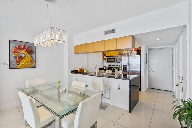 Photo - 1750 N Bayshore Dr Unit 4403