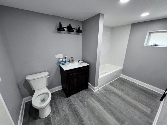 Photo - 1028 W Oakdale Ave