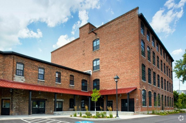 Building Photo - Stevedore Lofts