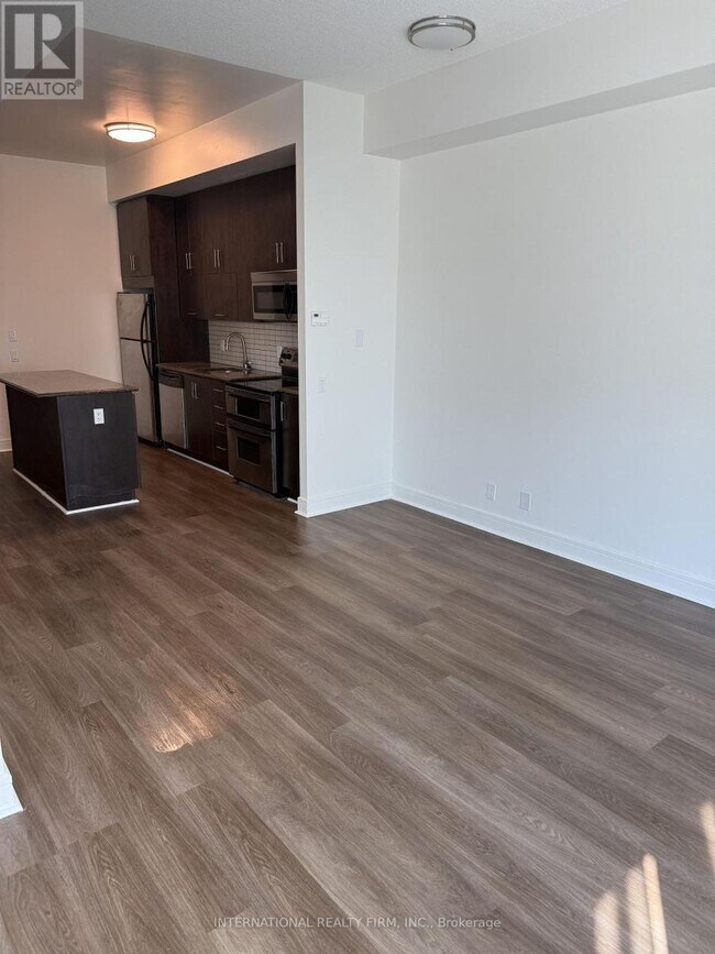 Photo - 112 George St Unit 710