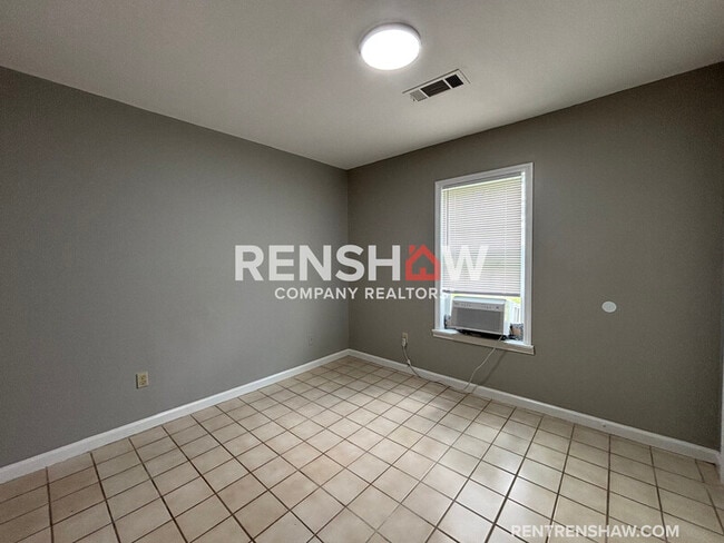 Photo - 4920 Buford Ave