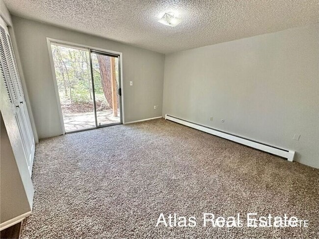 Photo - 459 El Paso Blvd Unit J