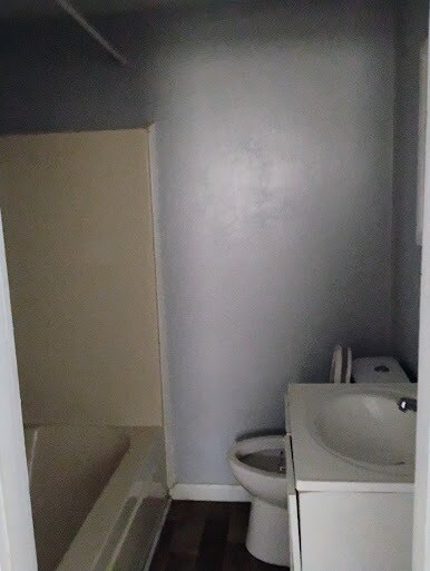 Photo - 411 E 1st St