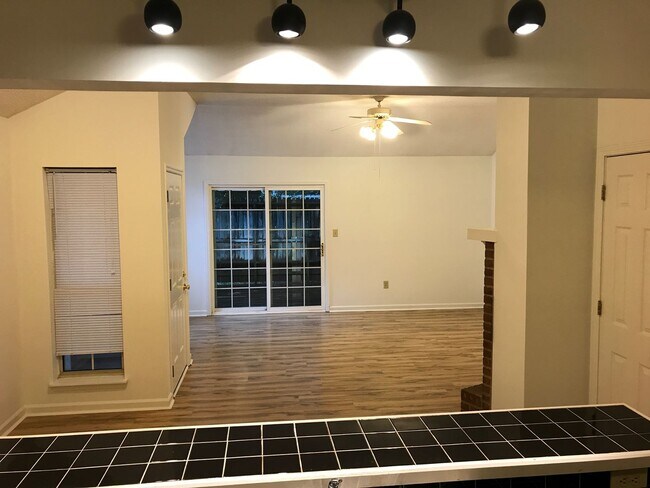 Photo - Three Bedroom Near Vet School!