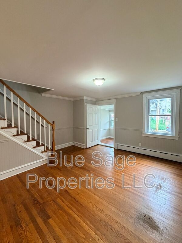 Photo - 7030 Greenwood Ave