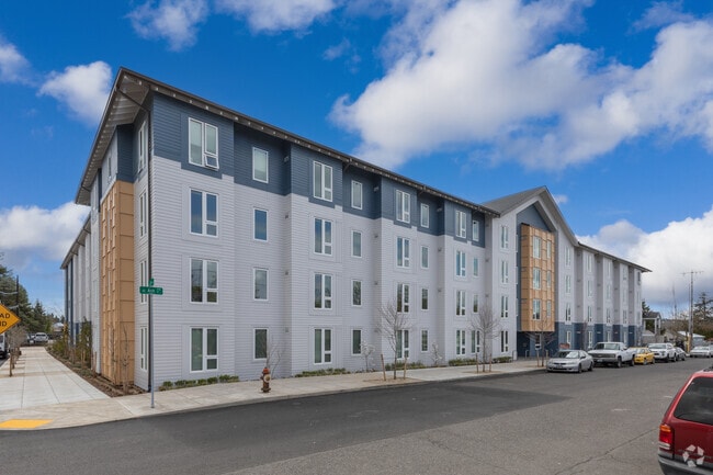 Building Photo - WyEast Plaza - Waitlist! No availability!!