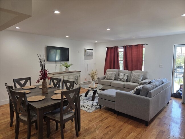 Photo - 6-32 Beach 68th St Townhome