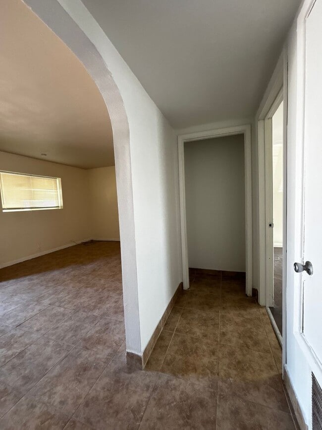 Photo - 408 Texas St NE Unit A