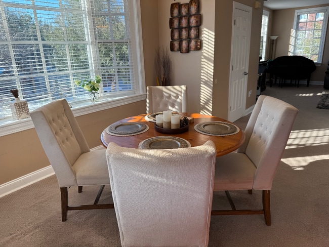 Photo - 312 Long Pointe Ln