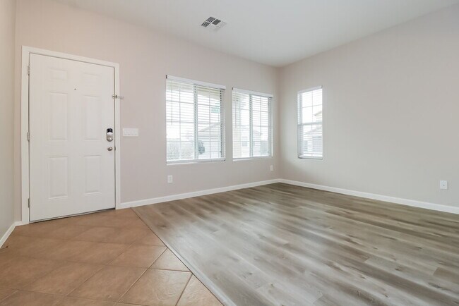 Photo - 24254 W Desert Bloom St