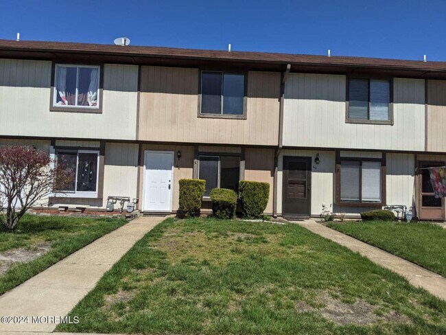 Photo - 66 Creek Rd Condo Unit 305