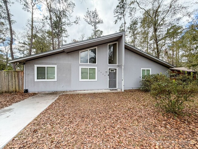 Building Photo - Beautiful 3/2 in Springtree