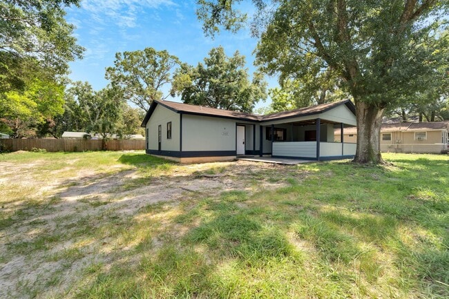 Photo - 502 Euclid Ave