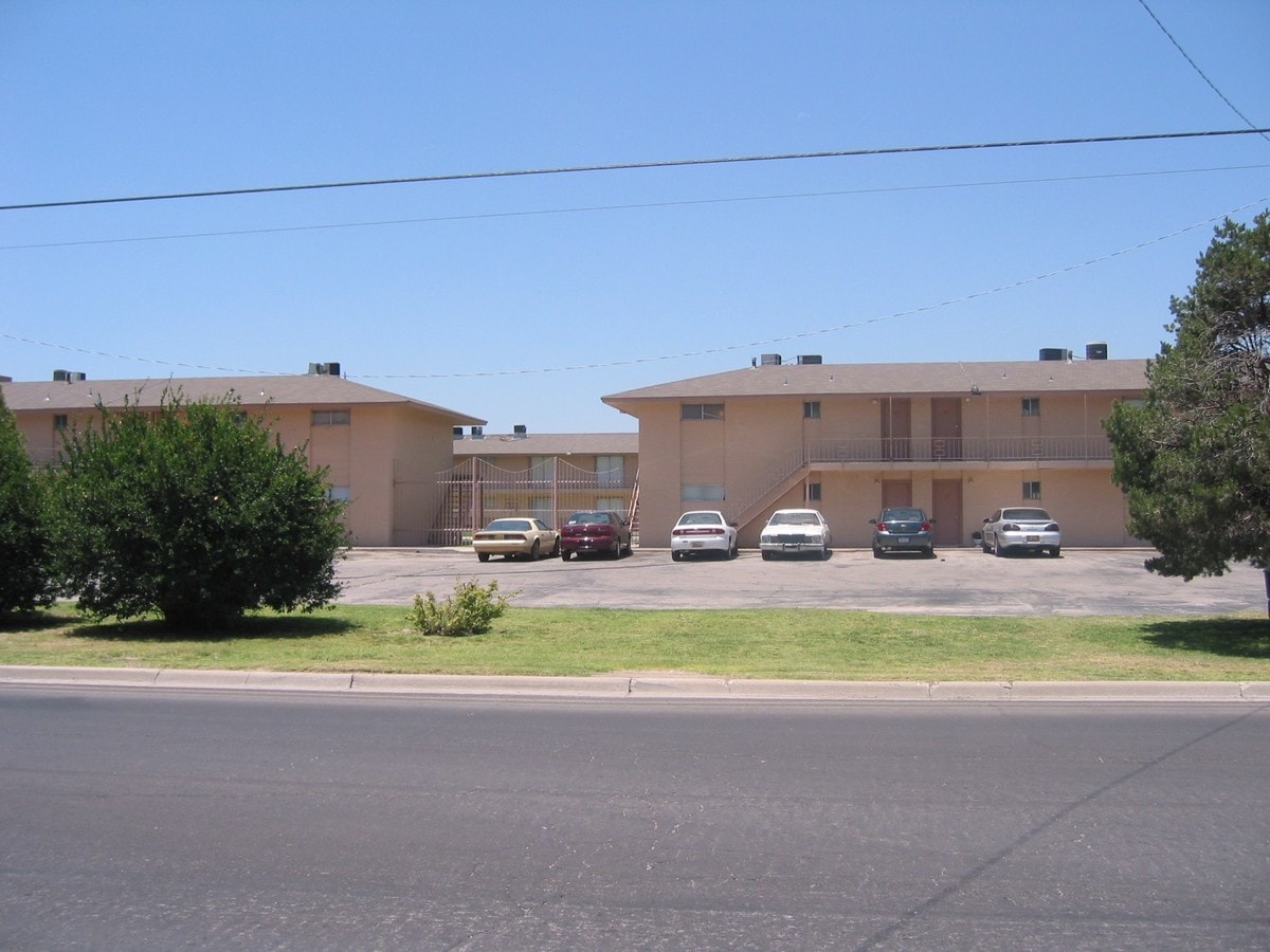 Bel Aire Apartments - Bel Aire Apartments