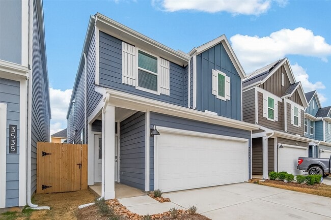 Photo - 3539 Shearwater St