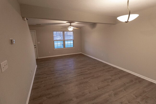 Photo - 3910 Snowy Owl Dr