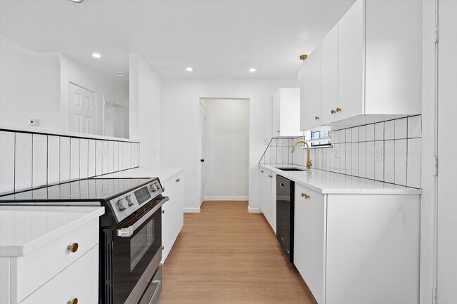 Photo - 1205 N 6th St