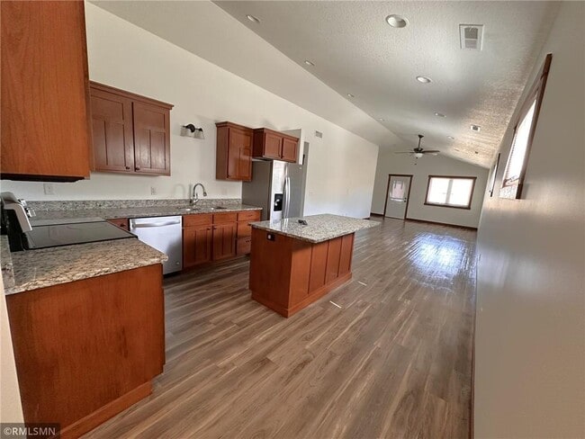 Photo - 1726 Aspen Ct