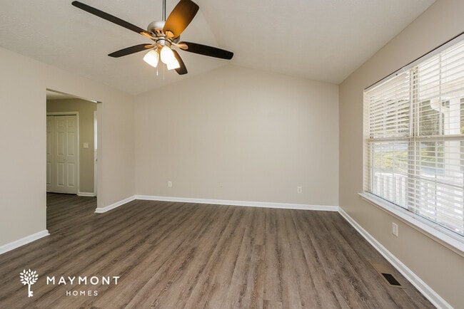 Photo - 3652 Reynolds Rd