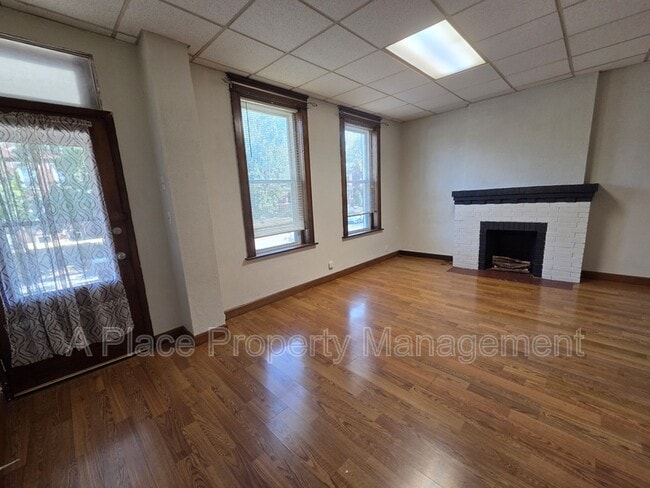 Photo - 736 Dover Pl