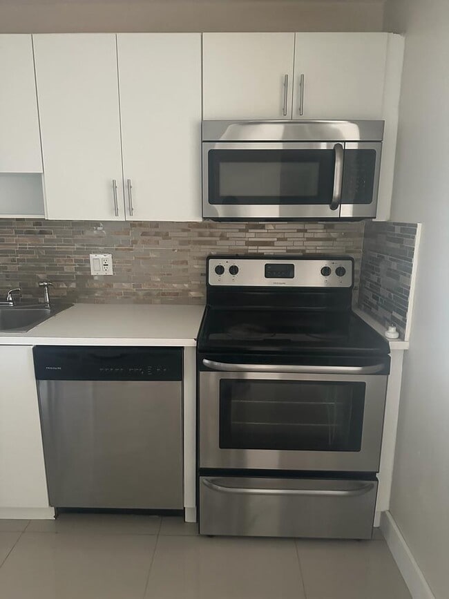 Photo - Coral Terrace