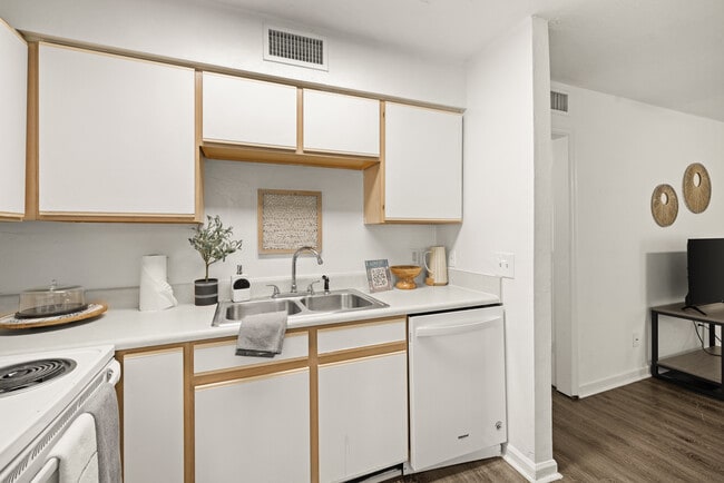 Photo - Villa Reanna Apartments