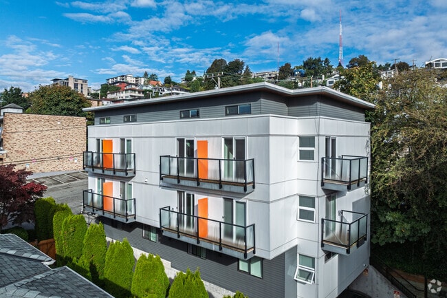 Building Photo - Vistana Apartments