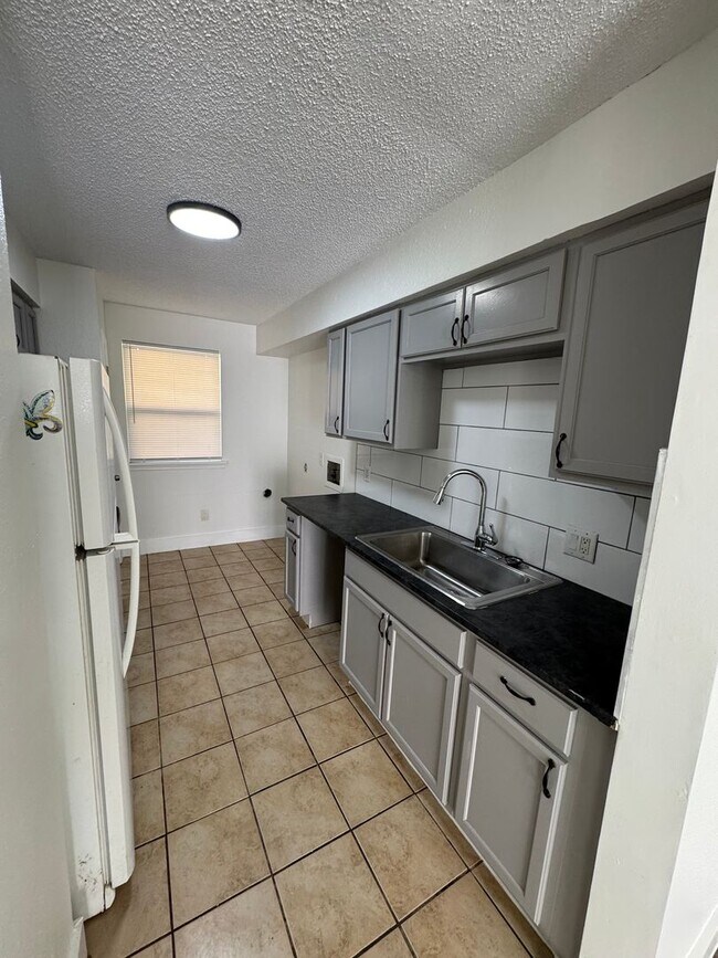 Photo - 2105 Giuffrias Ave Unit A