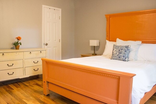 Photo - 1118 Oglethorpe Ave SW Unit B