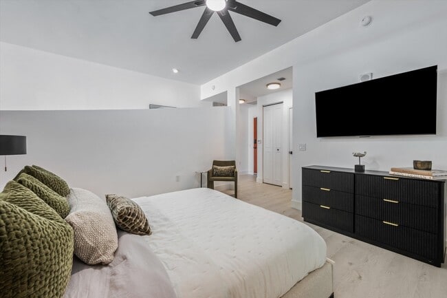 Photo - 300 S Australian Ave Unit 1116