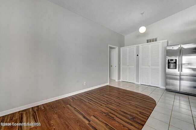 Photo - 296 Sandy Run