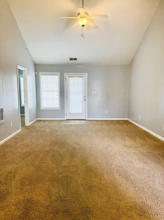 3613 Dornoch Dr Unidad 3613-H Dornoch Dr