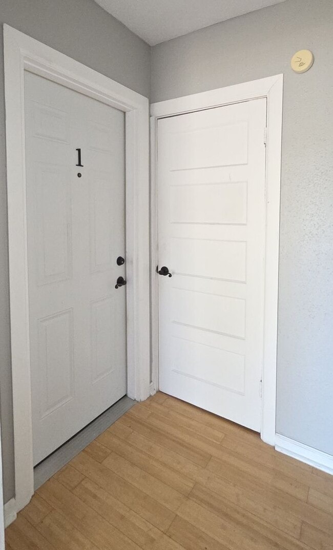 Photo - Mahncke Park ~ 2bd/1ba ~ Cozy Apartment Unit #1