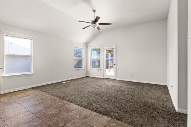 Photo - 3902 Flatrock Mountain Dr