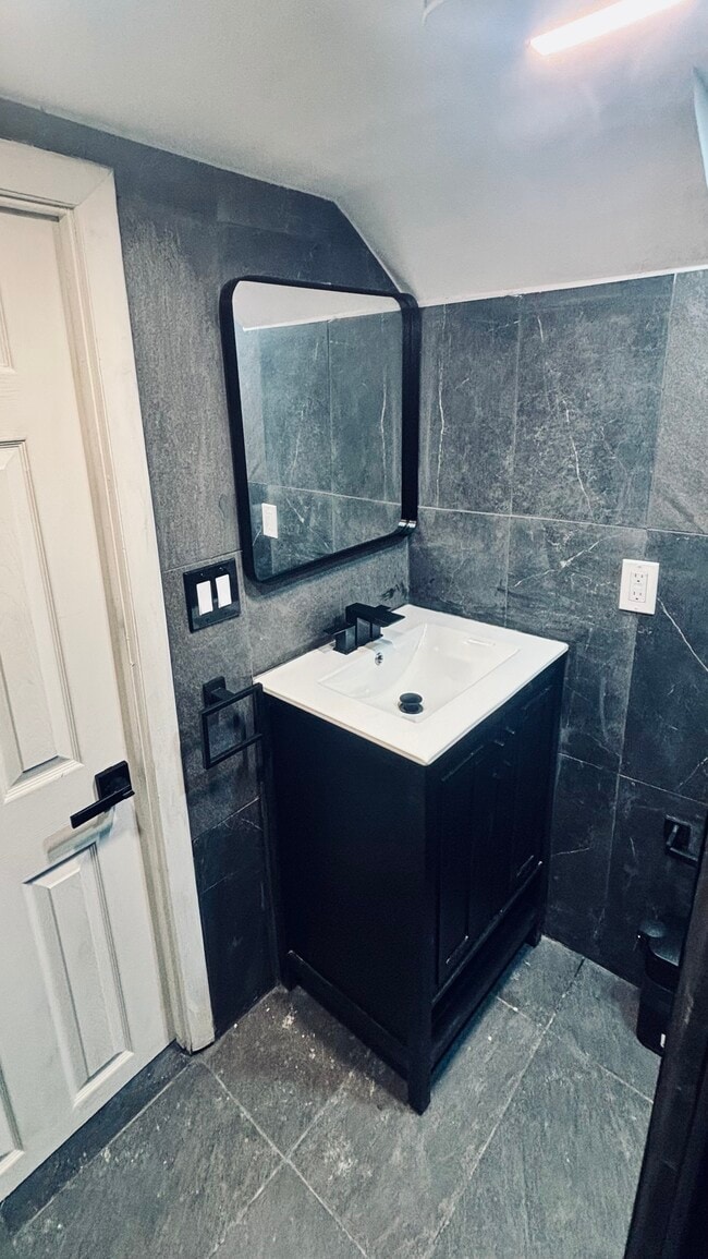 Photo - 18 Morton St Unidad 2