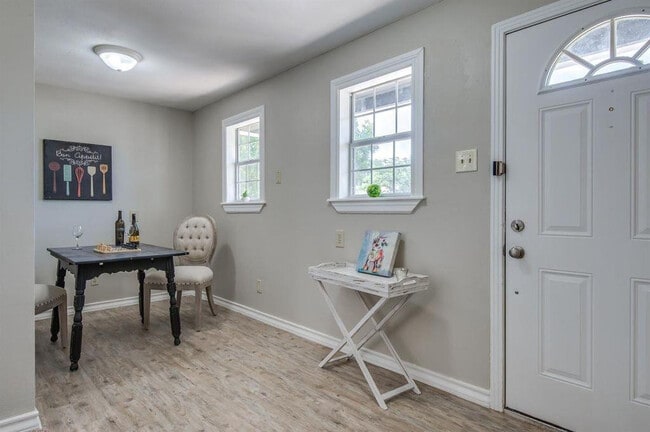 Photo - 1910 26th St