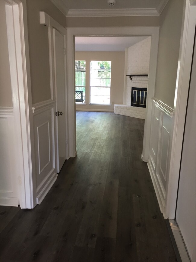 Photo - 5811 Woodmancote Dr