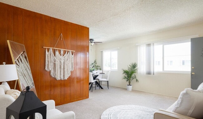 Casa De Windsor - North Clairemont
