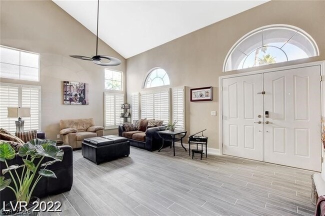 Photo - 7 Old Lake Cir