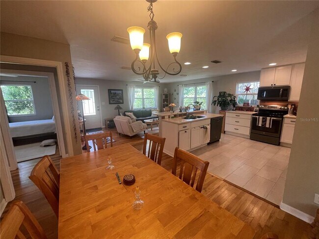 Photo - 1317 NW 4th St