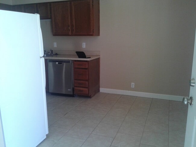 Photo - 279/281 Chris Drive Unit 279
