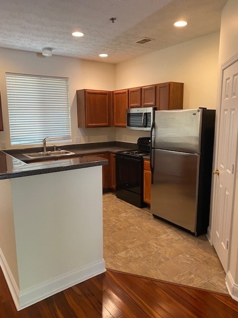 Photo - Very Nicely Renovated townhome in the Cony...